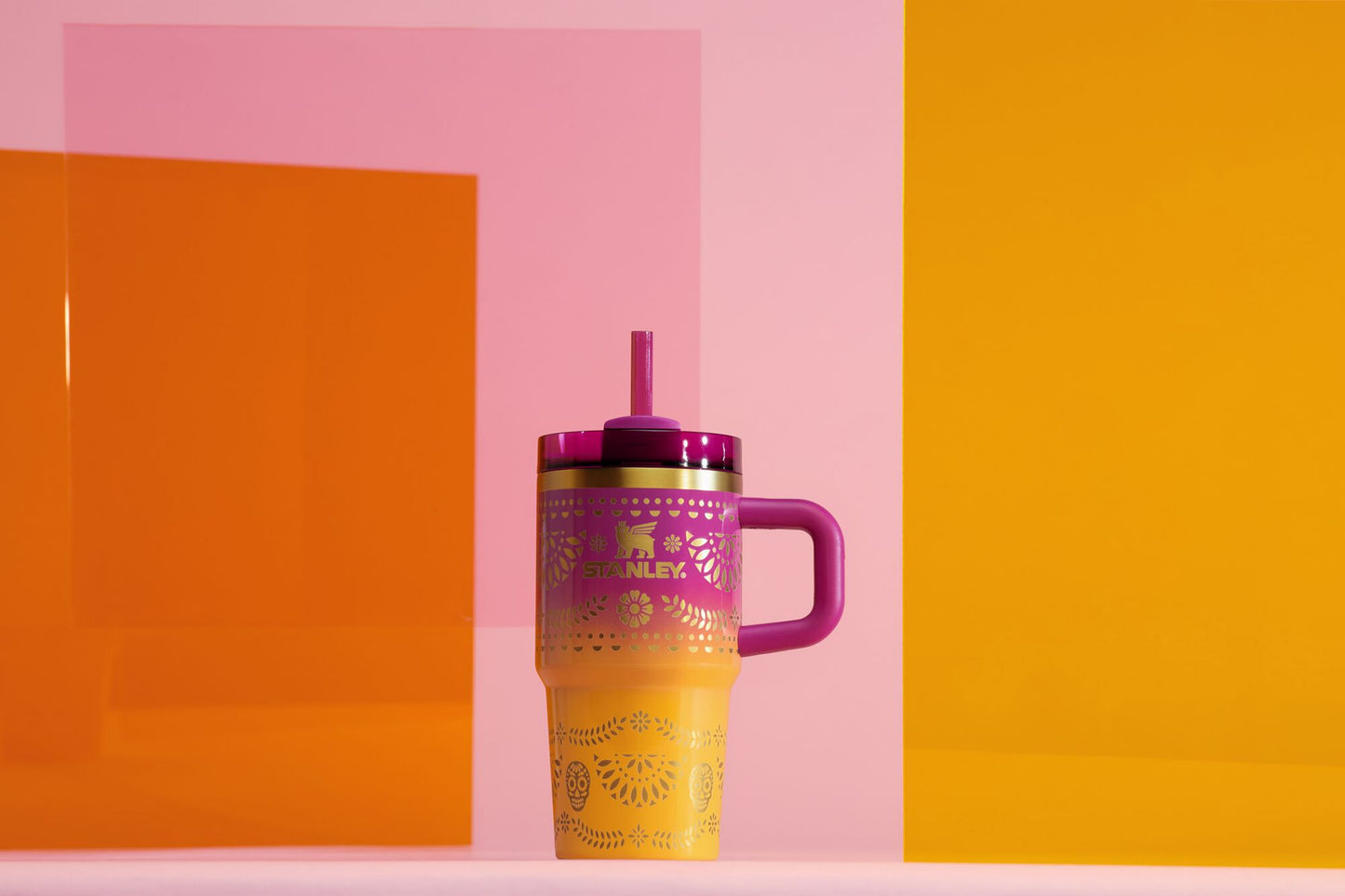 Stanley Dia de Los Muertos Collection 20 oz. Quencher H2.0 FlowState Tumbler - Sunrise Catrina