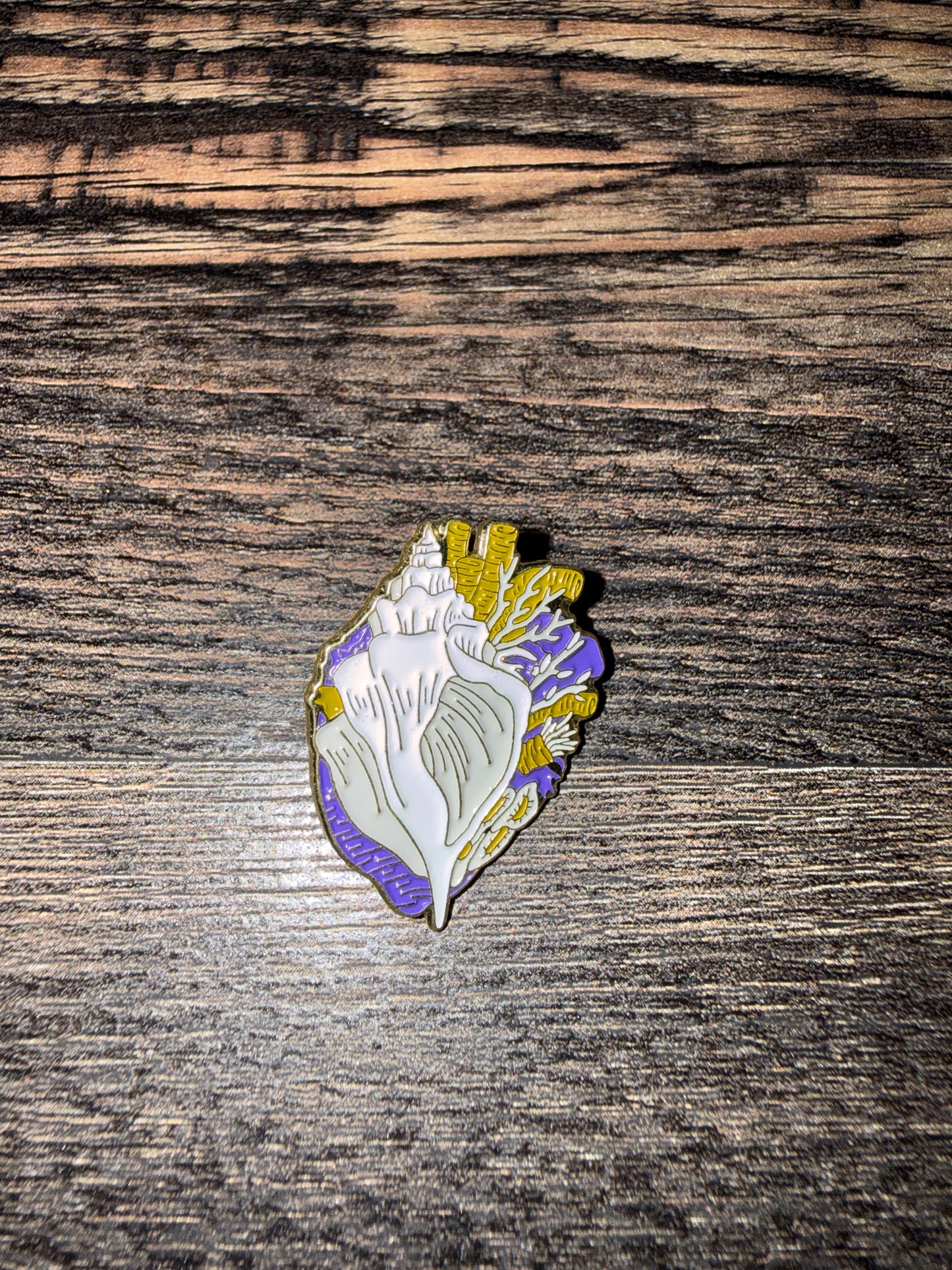 Van Gogh Artistic Human Heart Shape Enamel Pin