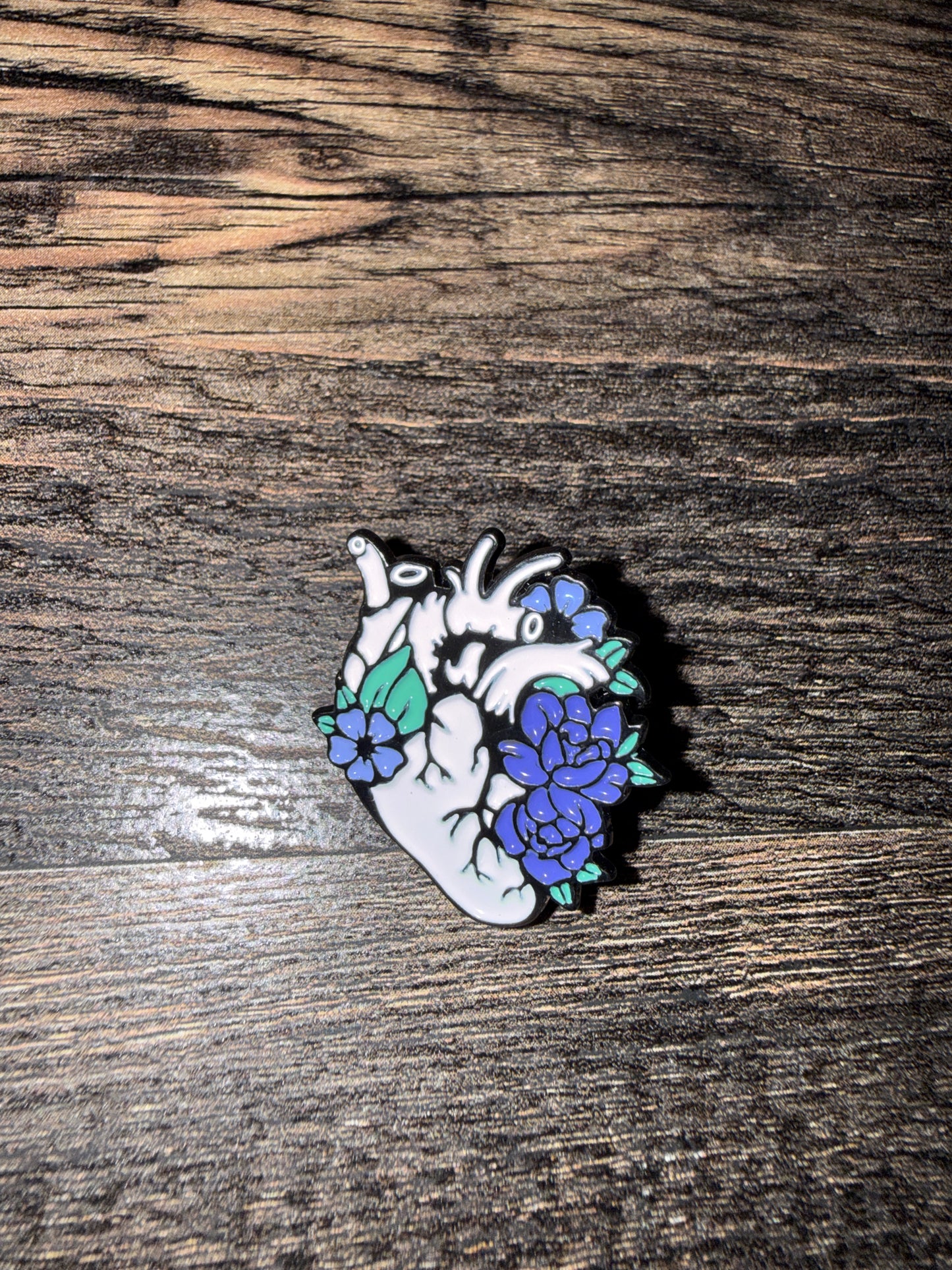 Van Gogh Artistic Human Heart Shape Enamel Pin