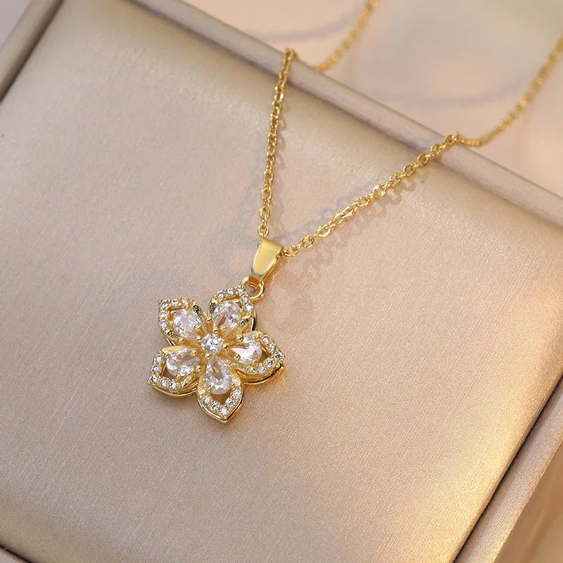 Copper Elegant Lady Streetwear Plating Inlay Flower Zircon Pendant Necklace - Canvas & Charms