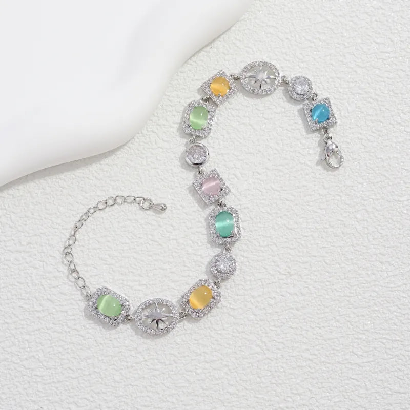 Geometric Inlay Bracelets in Copper with 18K Real Gold Plated Water Plating and 0.03µm Thickness Featuring Zircon and Splicing Chain - Canvas & Charms