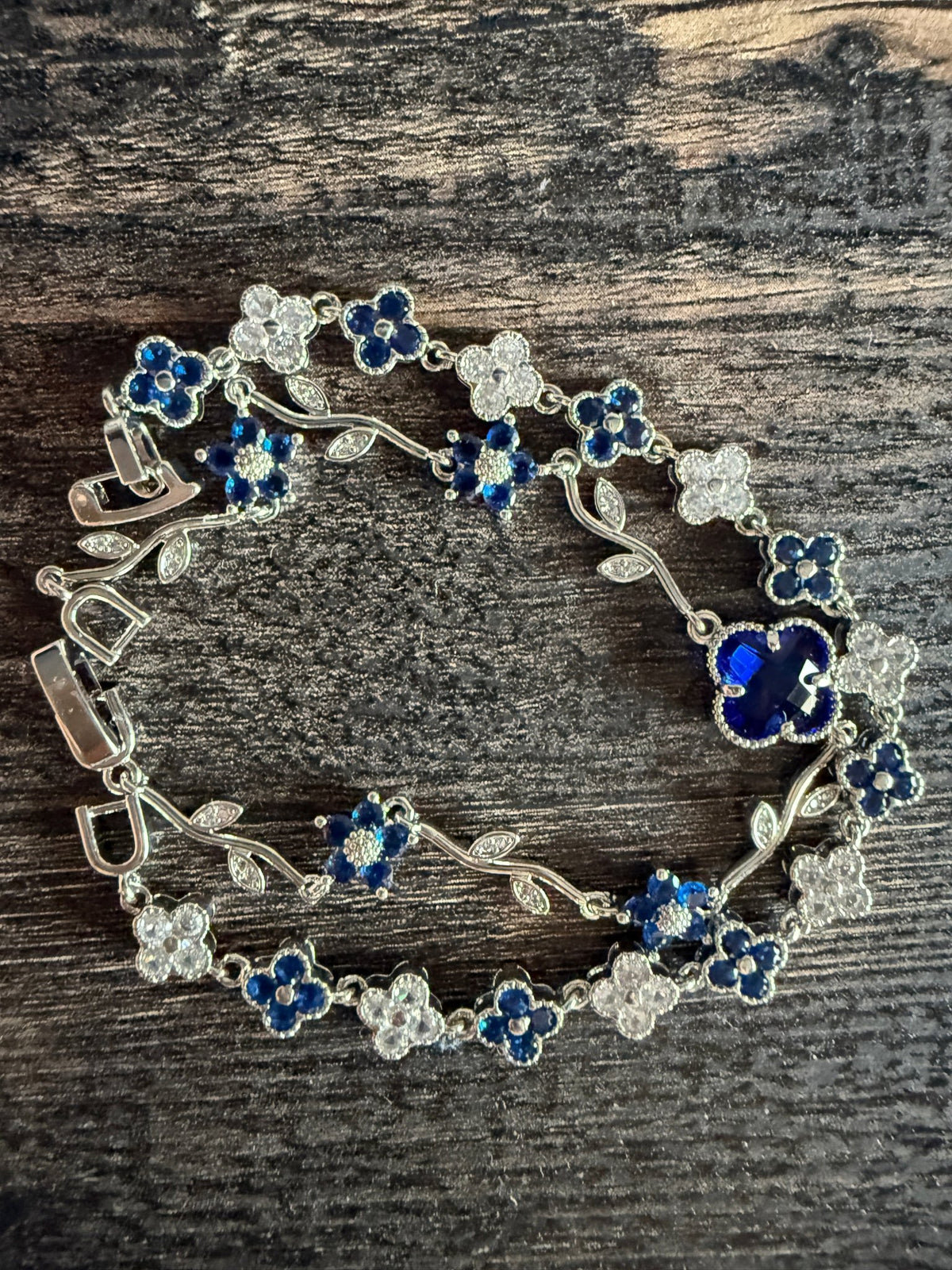 Sapphire Blue Clover Silver Bracelet Set VCA Vine Inspired Tennis 6.5 Inches Clasp Closure - Canvas & Charms