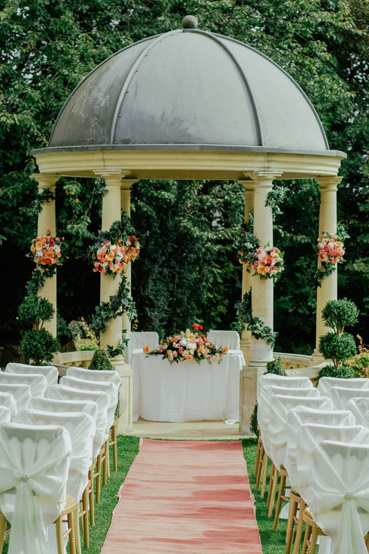 Palette Perfection: Artful Wedding Color Schemes for Every Theme - Canvas & Charms