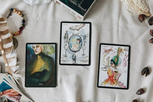 What Is the Meaning of a Tarot Reading? - Canvas & Charms