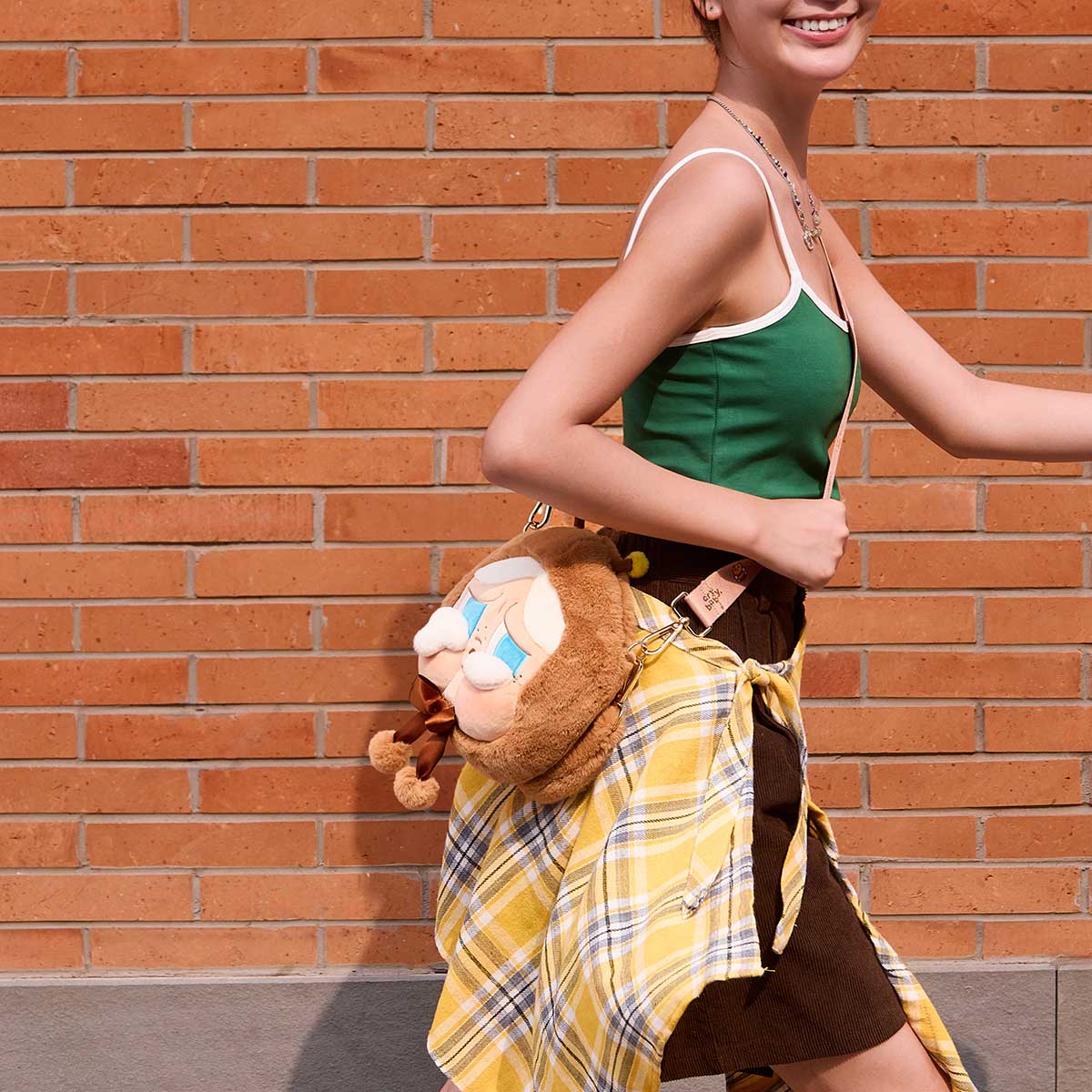 CRYBABY Crying Again Series Big Head Plush Bag (I'll Bring You a Flower)