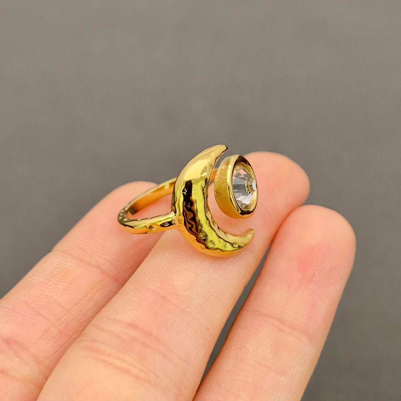 Moon Ring 18K Gold Plated Stainless Steel Zircon