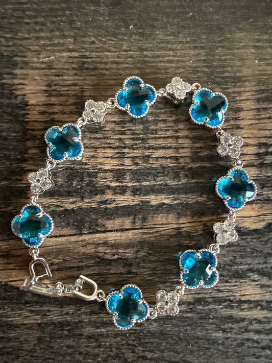 Ocean Blue Clover Station Bracelet with White Crystals