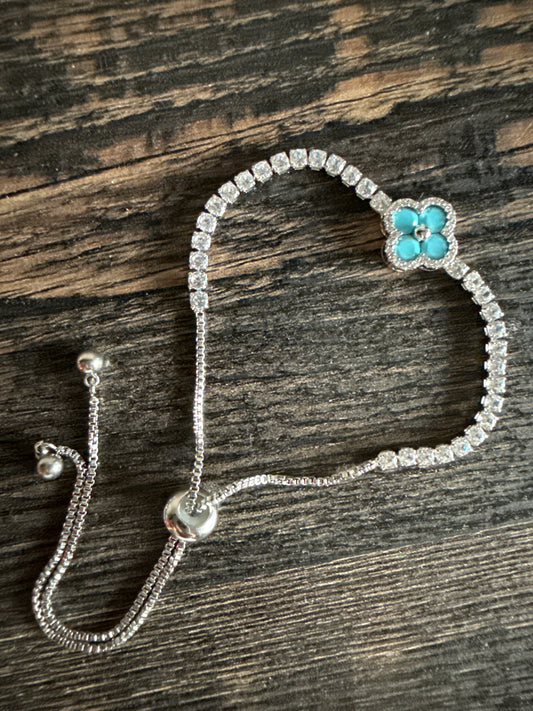 Turquoise Clover Silver Bracelet Tennis Solitaire Pull-Up Closure Adjustable Size