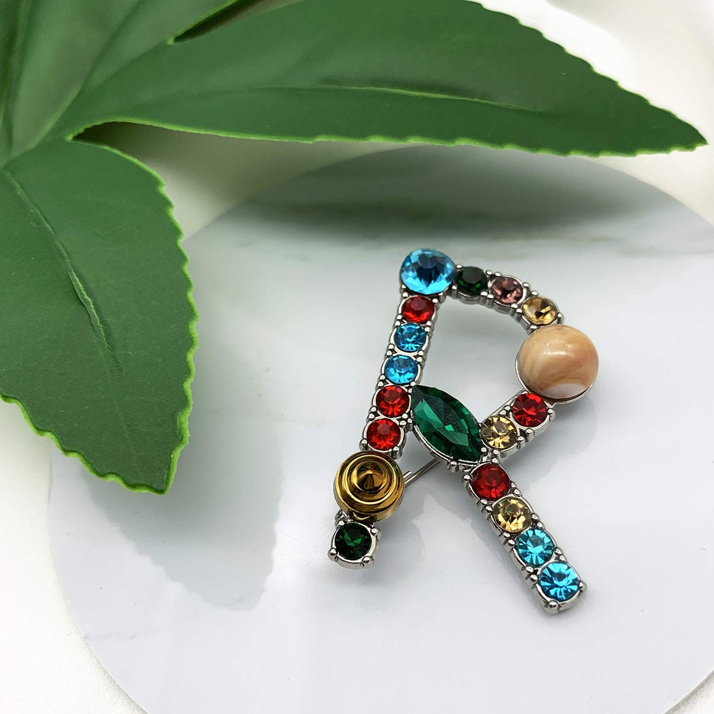 Initial Brooch A to Z 26 English Letters Plated Metal Stone Clear Colorful Crystal Lapel Pin Brooches Collar
