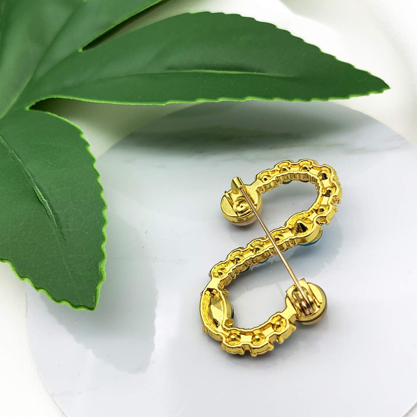 Initial Brooch A to Z 26 English Letters Plated Metal Stone Clear Colorful Crystal Lapel Pin Brooches Collar