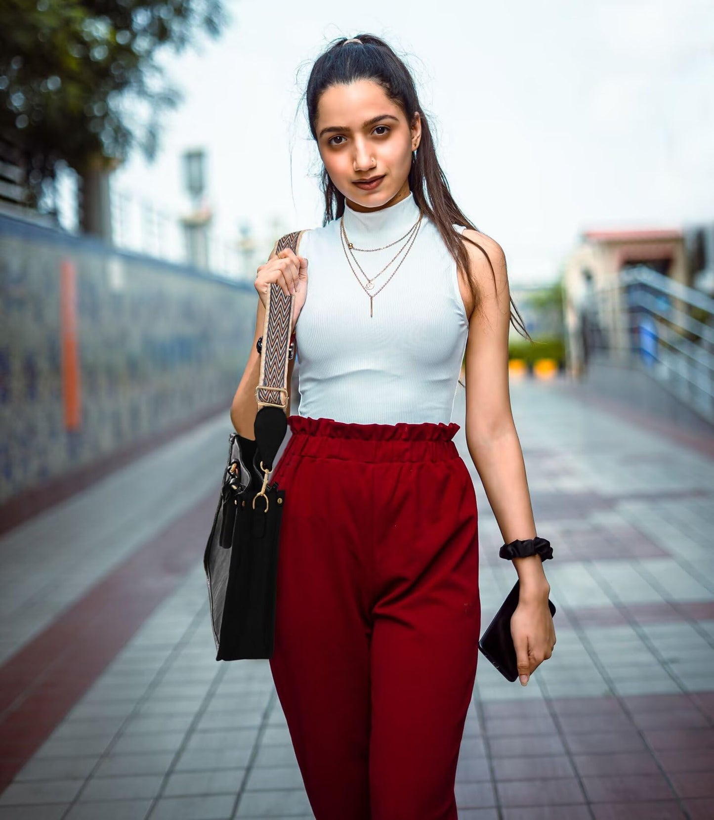 Crossbody Purse with Guitar Strap Zipped Pockets Handbag Shoulder Bag Vegan Leather Crossbody Bags for Women