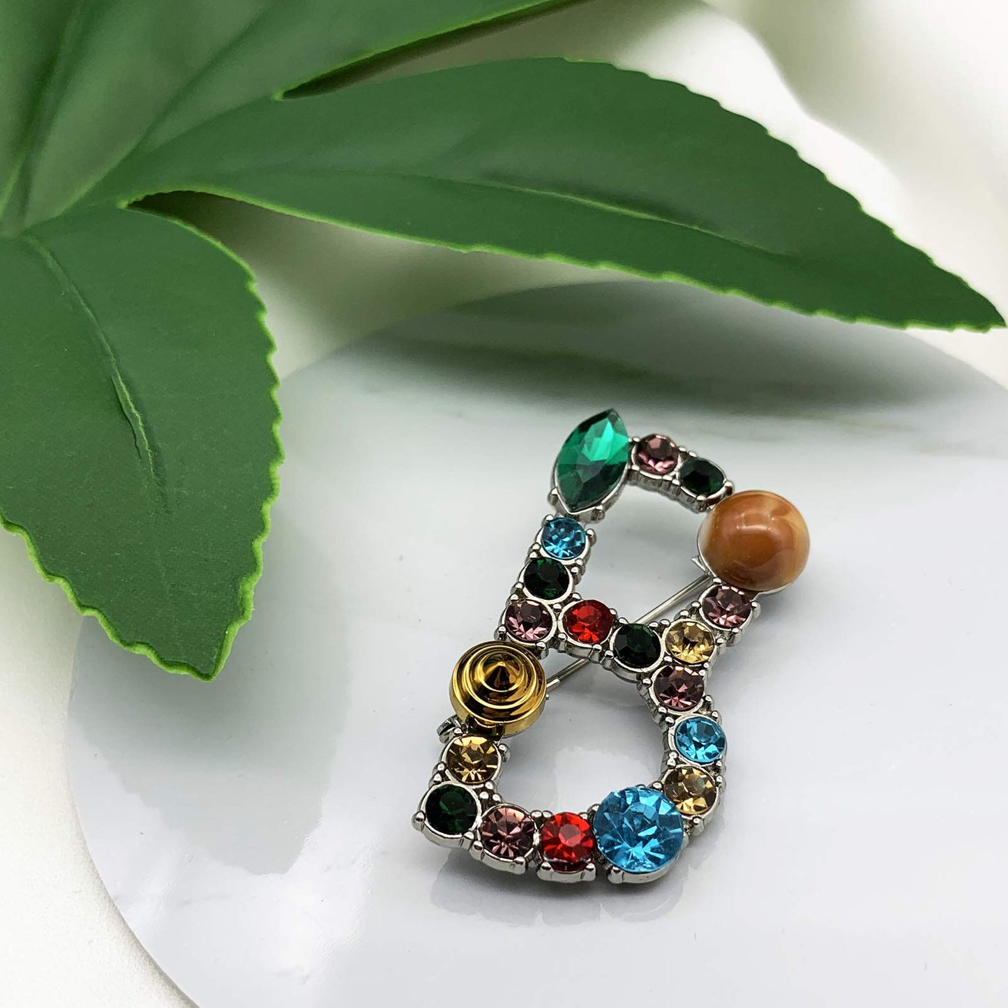 Initial Brooch A to Z 26 English Letters Plated Metal Stone Clear Colorful Crystal Lapel Pin Brooches Collar