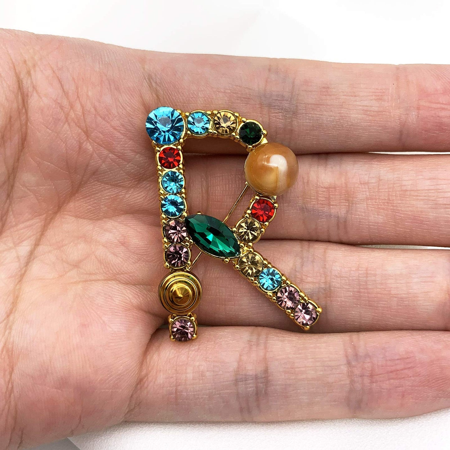 Initial Brooch A to Z 26 English Letters Plated Metal Stone Clear Colorful Crystal Lapel Pin Brooches Collar