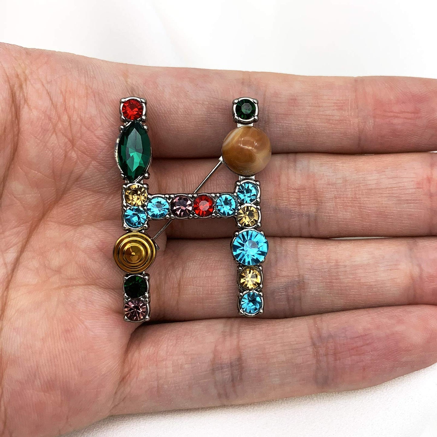 Initial Brooch A to Z 26 English Letters Plated Metal Stone Clear Colorful Crystal Lapel Pin Brooches Collar