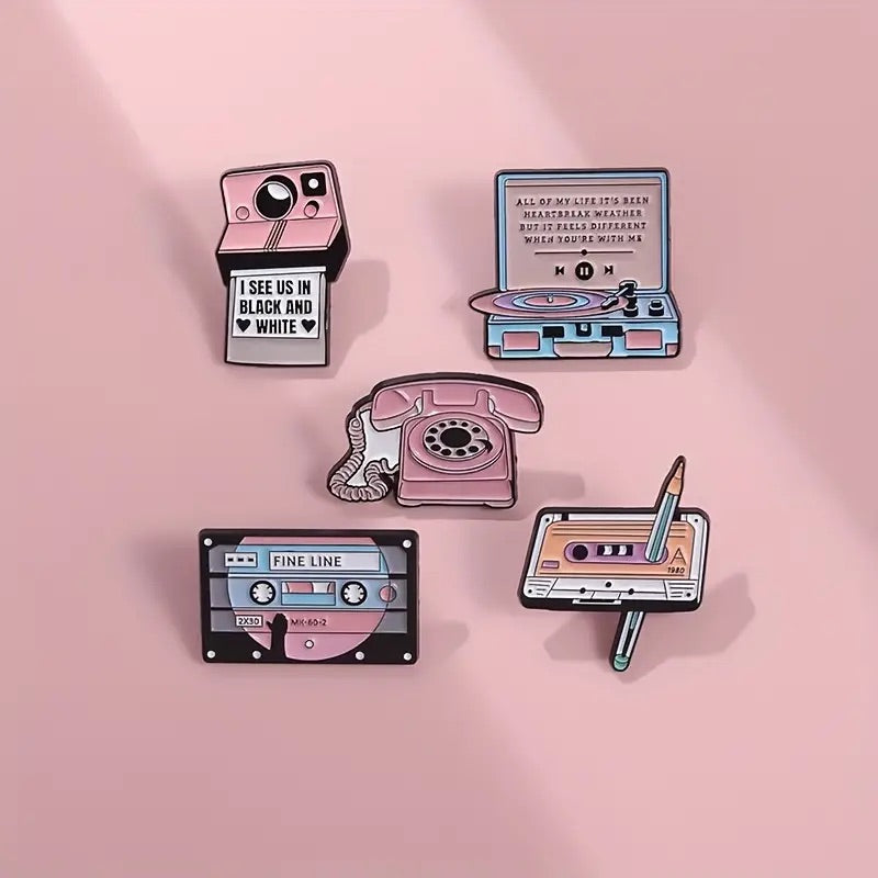 Retro vintage enamel pin