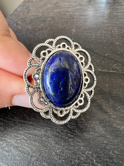 Statement Ring Cabochon with Natural Crystal