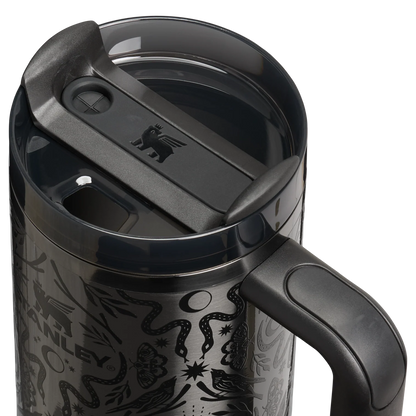Stanley Cup Halloween Quencher H2.0 Flowstate™ Tumbler 30 OZ Deadly Damask