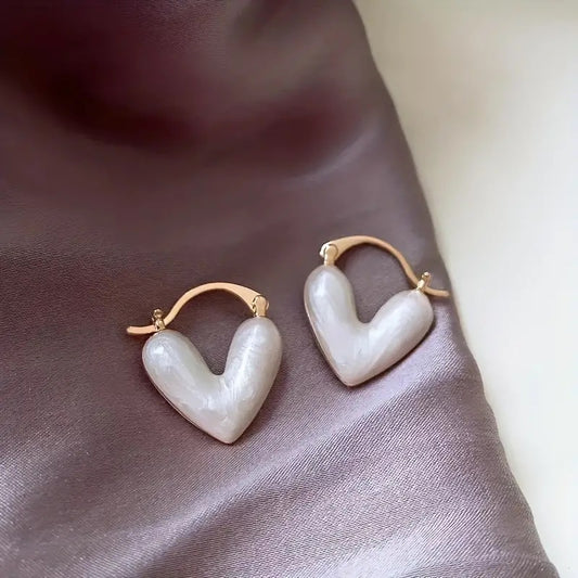 Cute heart earrings huggies in mother-of-pearl Success