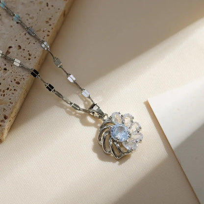 Copper Elegant Lady Modern Style Inlay Flower Zircon Pendant Necklace - Canvas & Charms