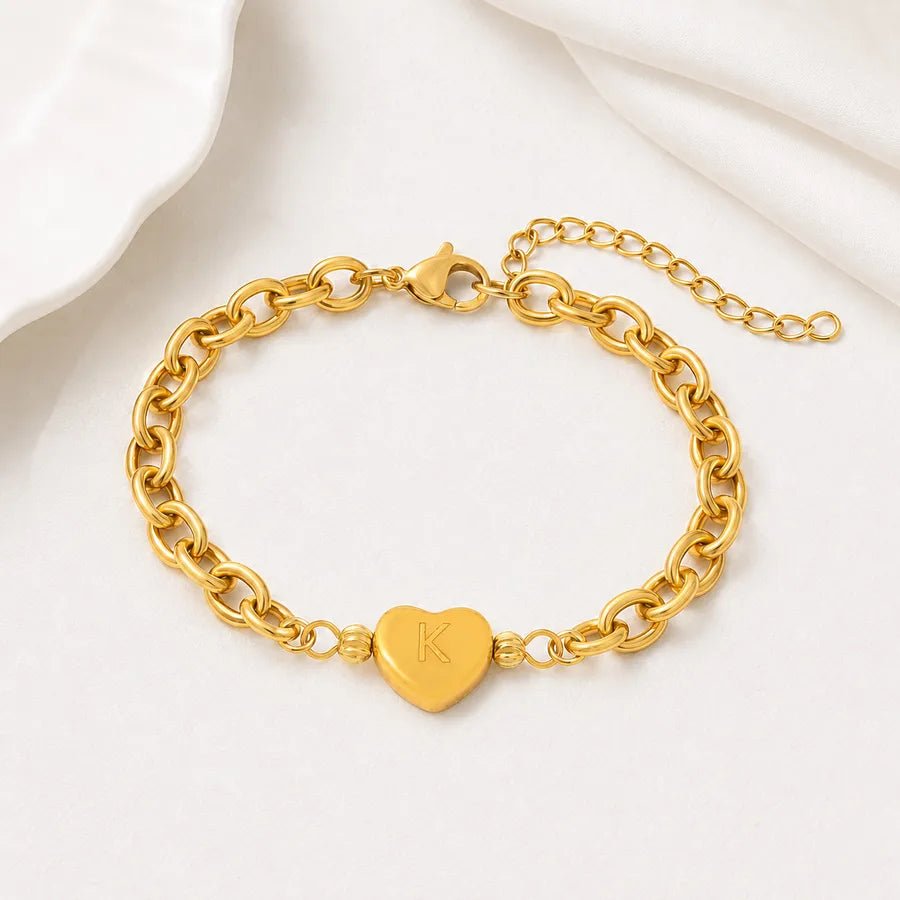 Elegant Women’s Gold Waterproof Non Tarnish Pendant Necklace in Heart Shape, 201 Stainless Steel, 1 Piece - Canvas & Charms