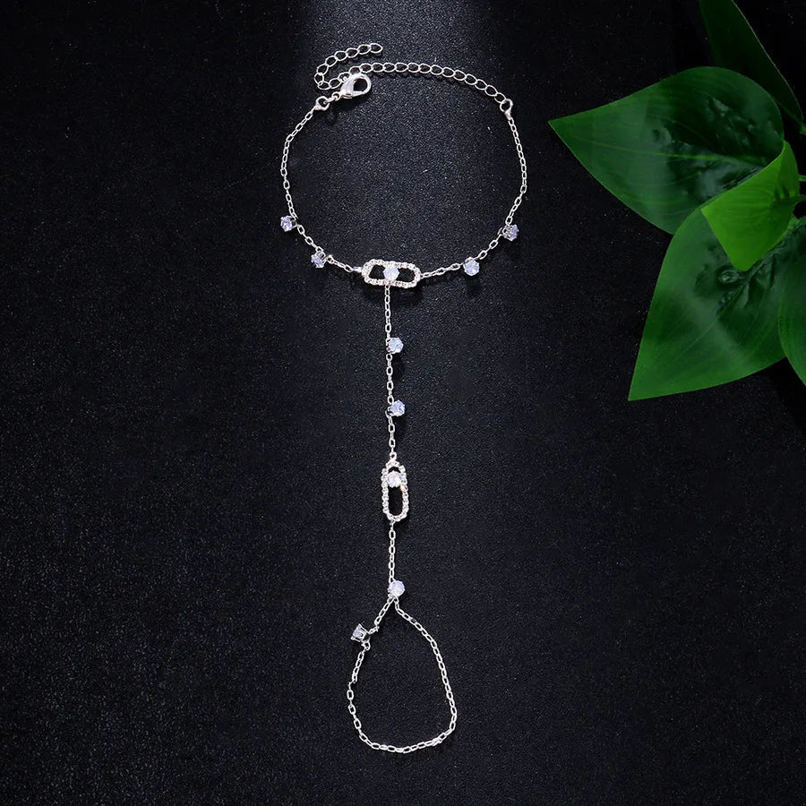 New Geometric Splicing Fresh Style Water Diamond Hollow Finger Linked Bracelet Women's Fashion Jewelry Hand Accessory - Canvas & Charms