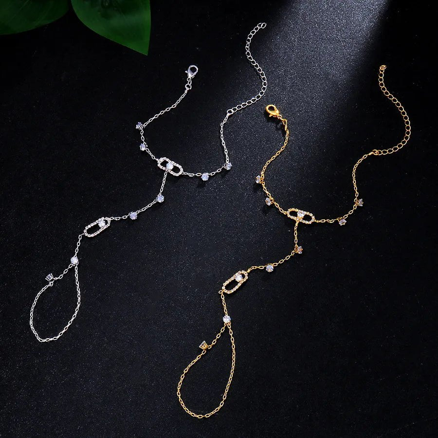 New Geometric Splicing Fresh Style Water Diamond Hollow Finger Linked Bracelet Women's Fashion Jewelry Hand Accessory - Canvas & Charms