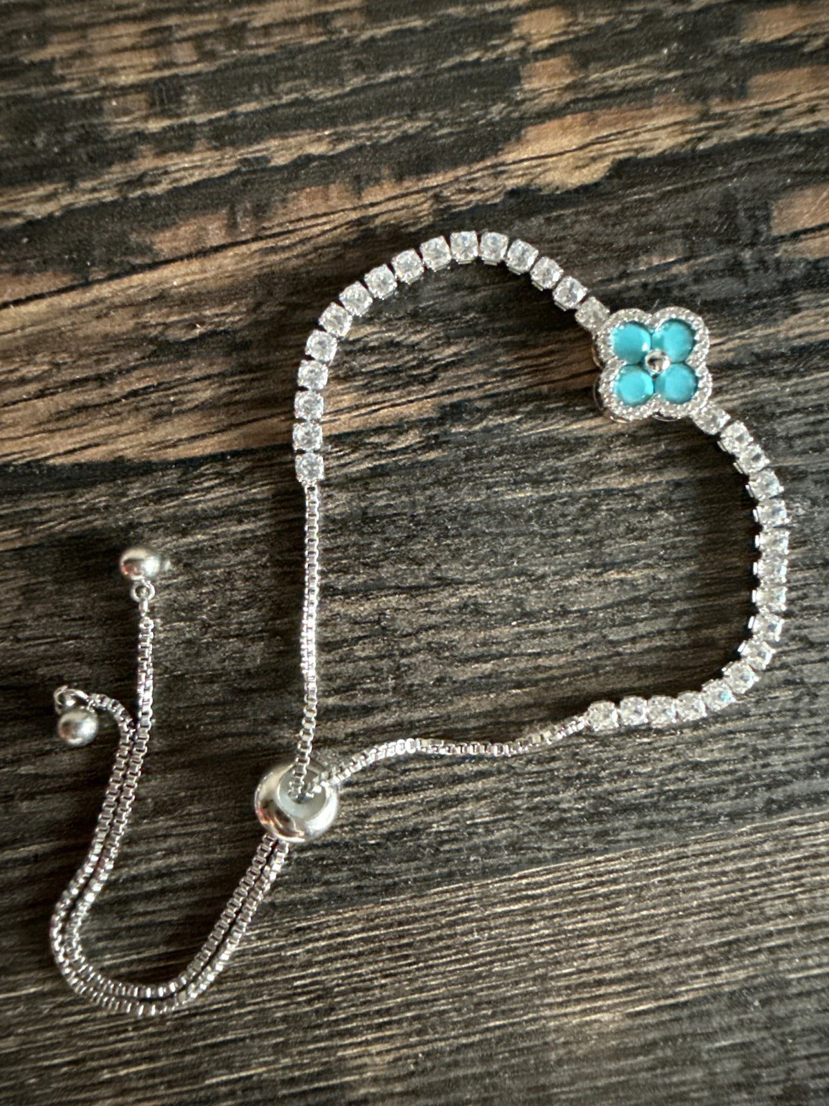 Turquoise Clover Silver Bracelet Tennis Solitaire Pull-Up Closure Adjustable Size - Canvas & Charms