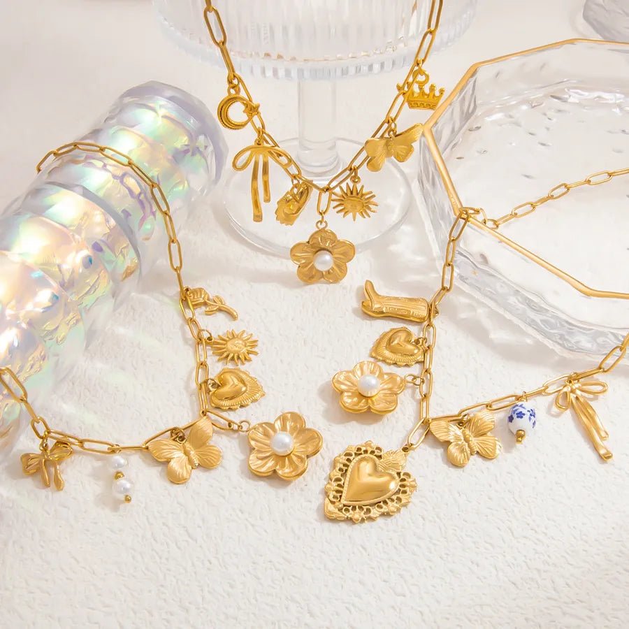 Wholesale Jewelry Elegant Classic Style Heart Shape Flower 304 Stainless Steel Plating Multi Charms Necklace - Canvas & Charms