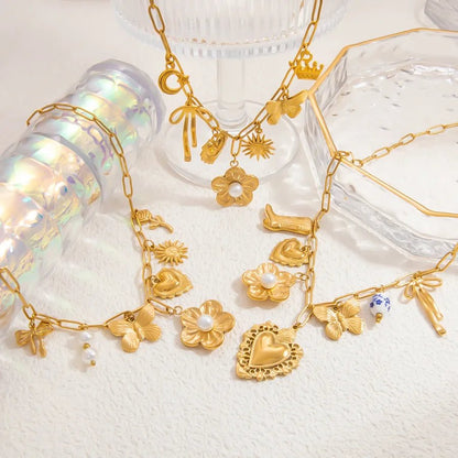 Wholesale Jewelry Elegant Classic Style Heart Shape Flower 304 Stainless Steel Plating Multi Charms Necklace - Canvas & Charms