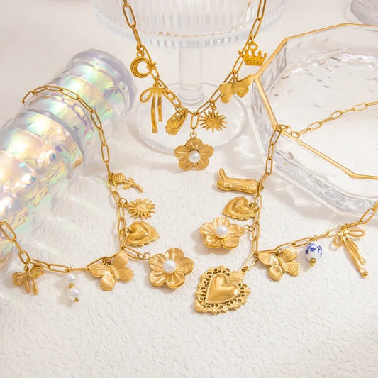 Wholesale Jewelry Elegant Classic Style Heart Shape Flower 304 Stainless Steel Plating Multi Charms Necklace - Canvas & Charms