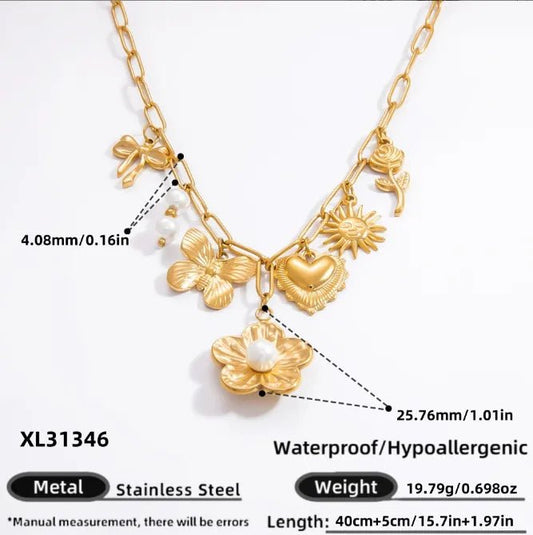 Wholesale Jewelry Elegant Classic Style Heart Shape Flower 304 Stainless Steel Plating Multi Charms Necklace - Canvas & Charms